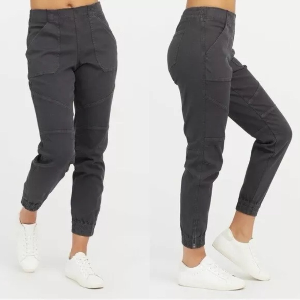 Spanx Stretch Twill Cargo Jogger Size L In Washed Black NWT - Picture 1 of 6